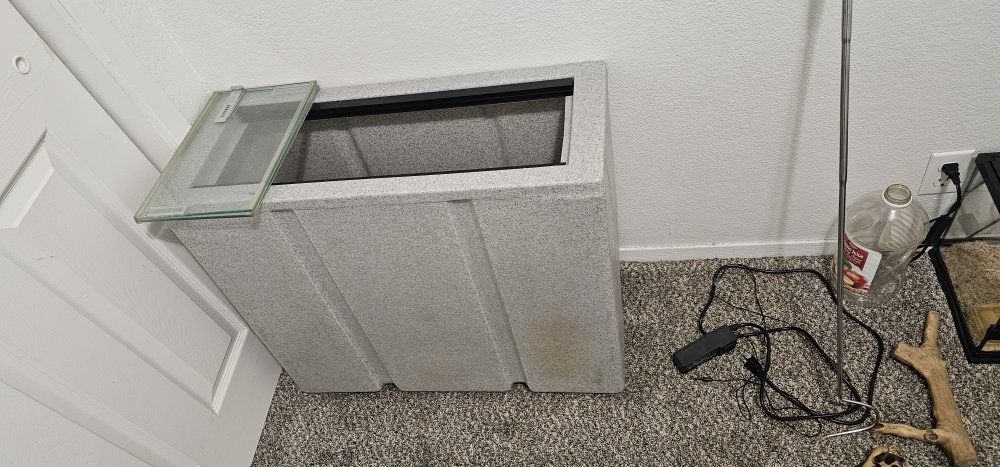 2x2 vision enclosure