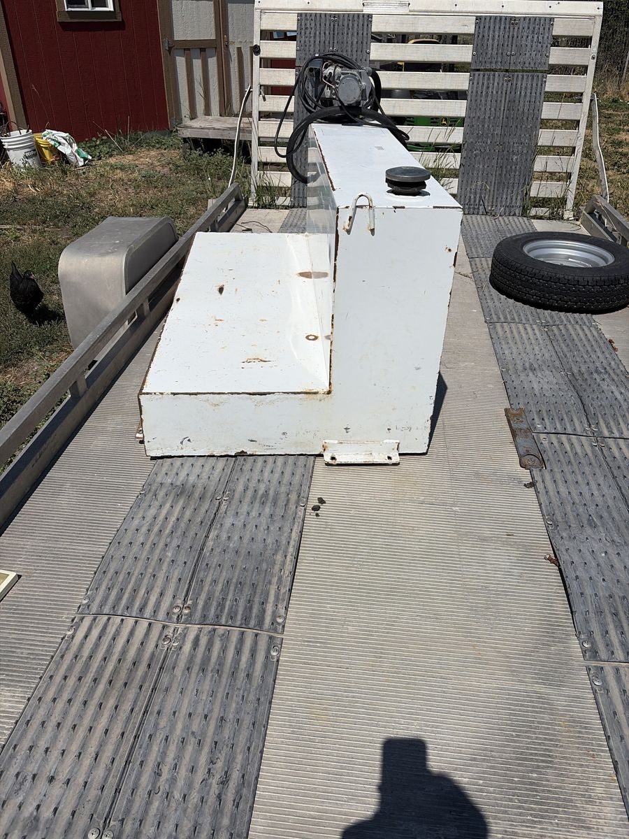 Main image 2