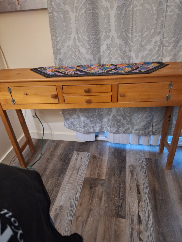 Wooden Console Table with 2 drawers and 2 compartments. - Light Wood Finish, Entryway/Hallway Furniture