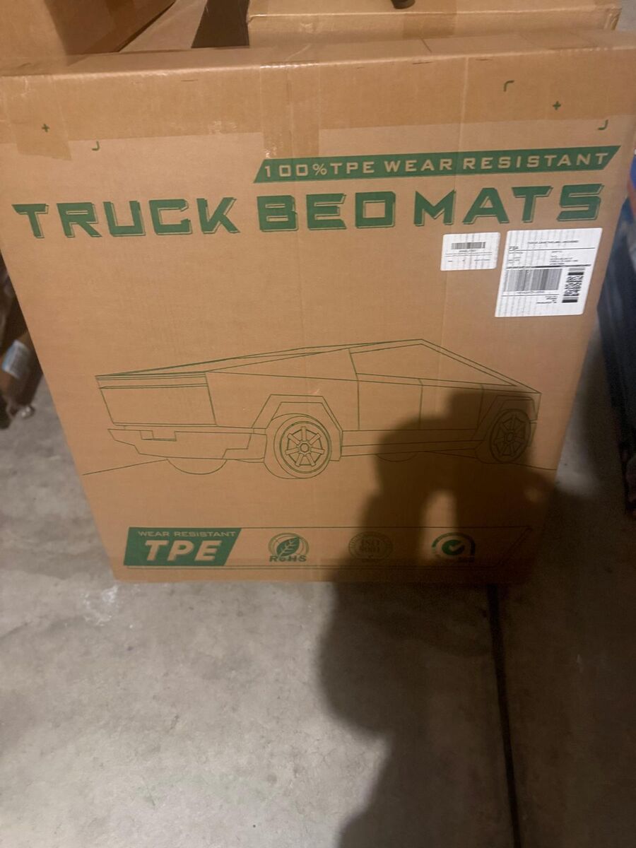Tesla Truck Bed Mat