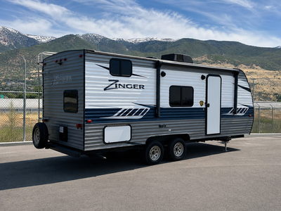 2019 Crossroads Zinger Lite