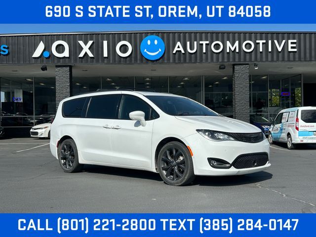 2020 Chrysler Pacifica Touring L Plus