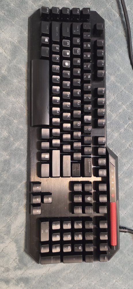 HP OMEN Sequencer Optical Mechanical Gaming Keyboard with USB Passthrough - Used