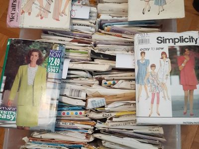 VINTAGE SEWING PATTERNS