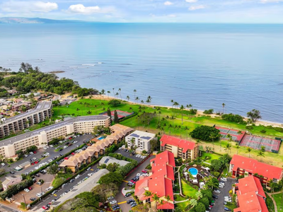 Maui Schooner Resort Hawaii week rental 2 bed 2 bath condo