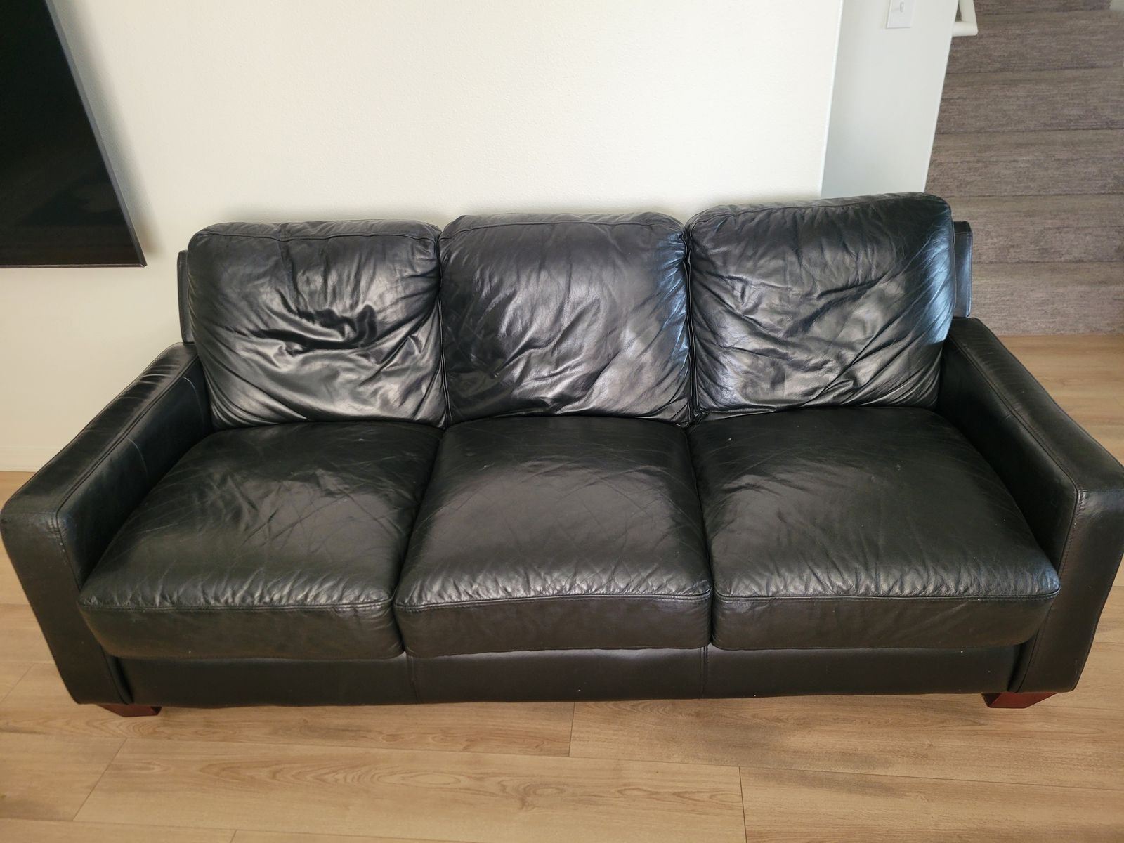 Nice black leather couch