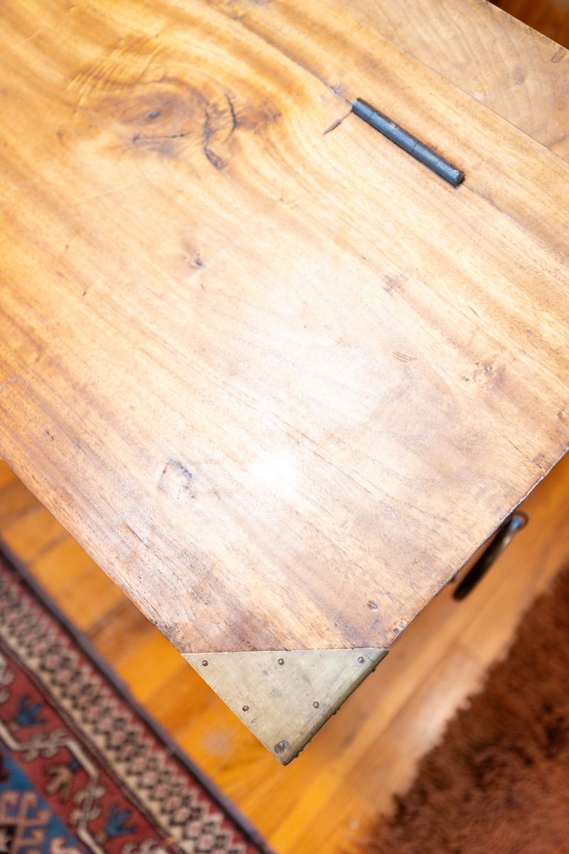 Main image 10