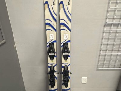 Lightly Used Salomon QST 106 w/ Atomic NR Strive 11 GW Demo Binding- 173cm