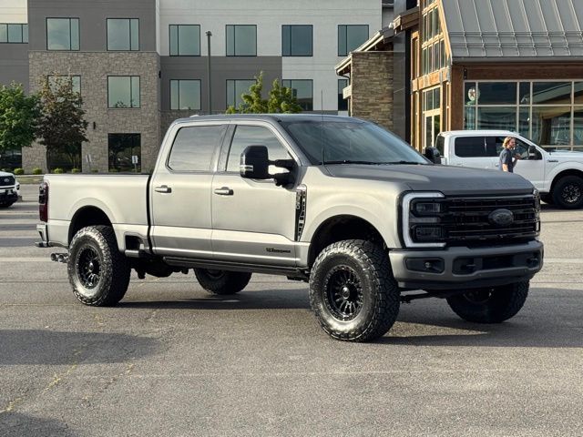 2026 Ford F-350 Super Duty Platinum