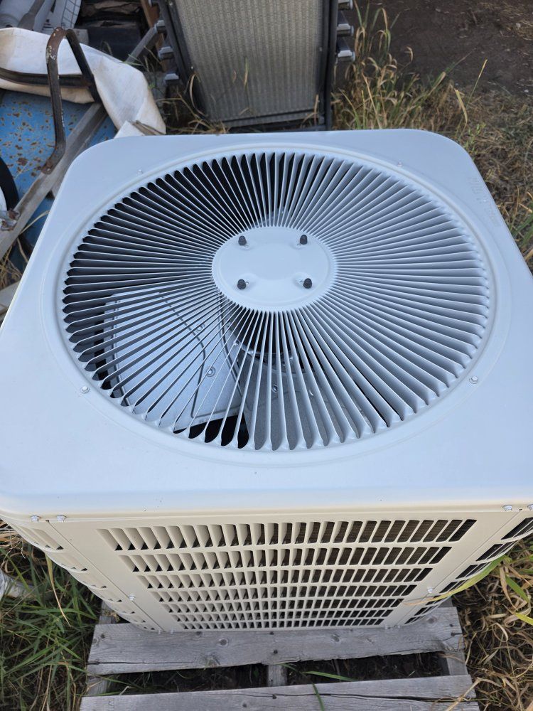 (brand new never used)  Heat Controller RSG1342S1M-1 Unitary Small AC Condenser 208/230V