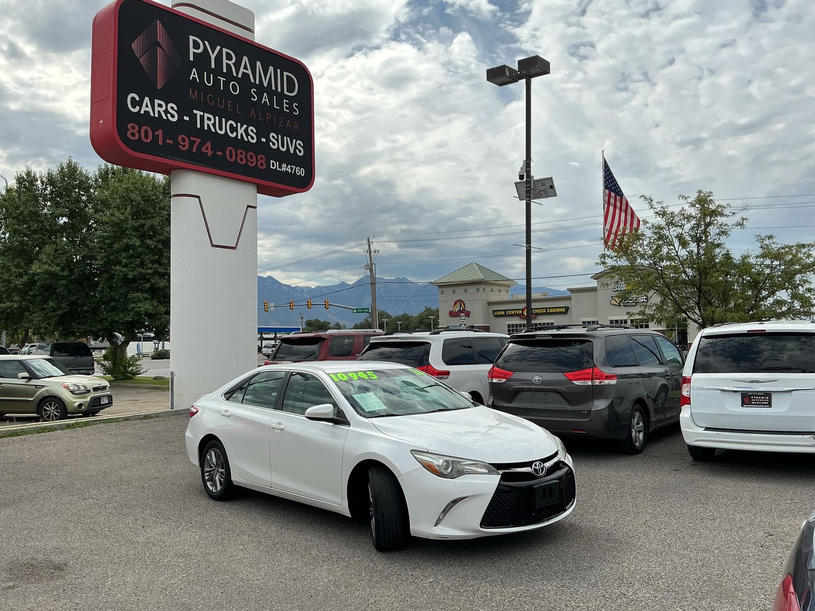 2016 Toyota Camry SE