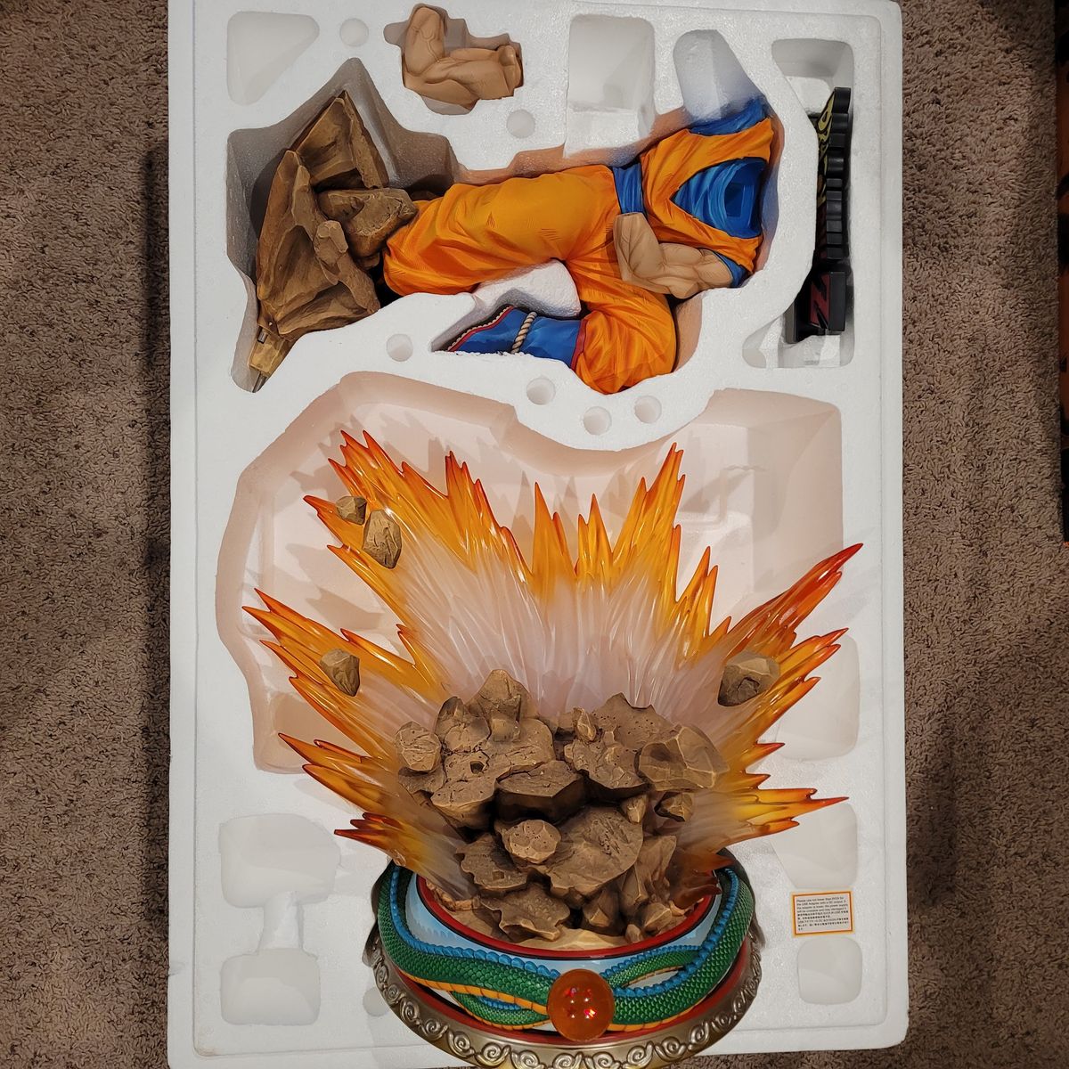 Main image 7