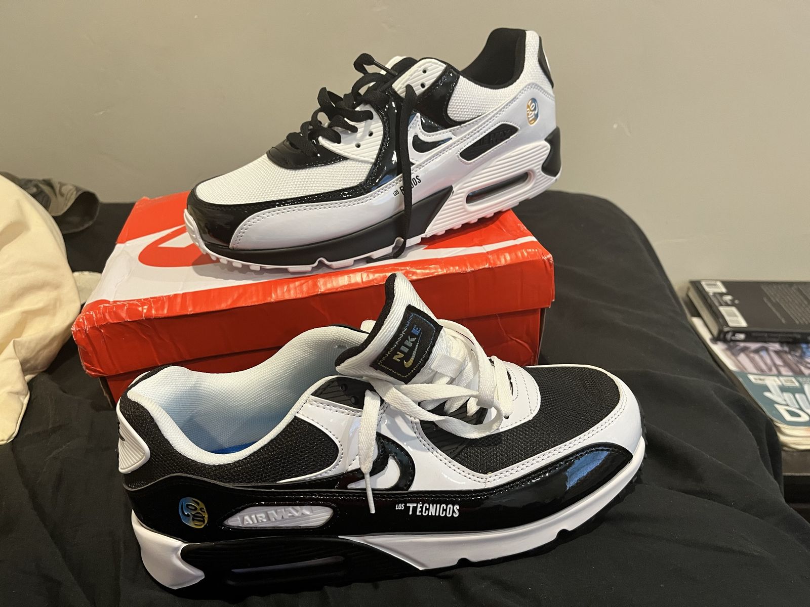 Nike Air Max 90 "Los Técnicos" Men's Shoes - Black & White, Size 11.5