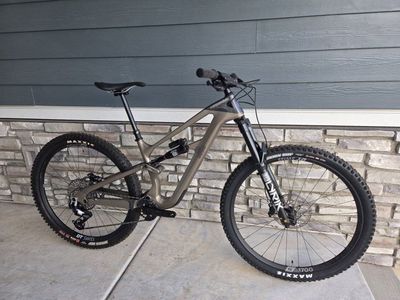 Cannondale Habit Carbon -- Custom Build, very lightly ridden!
