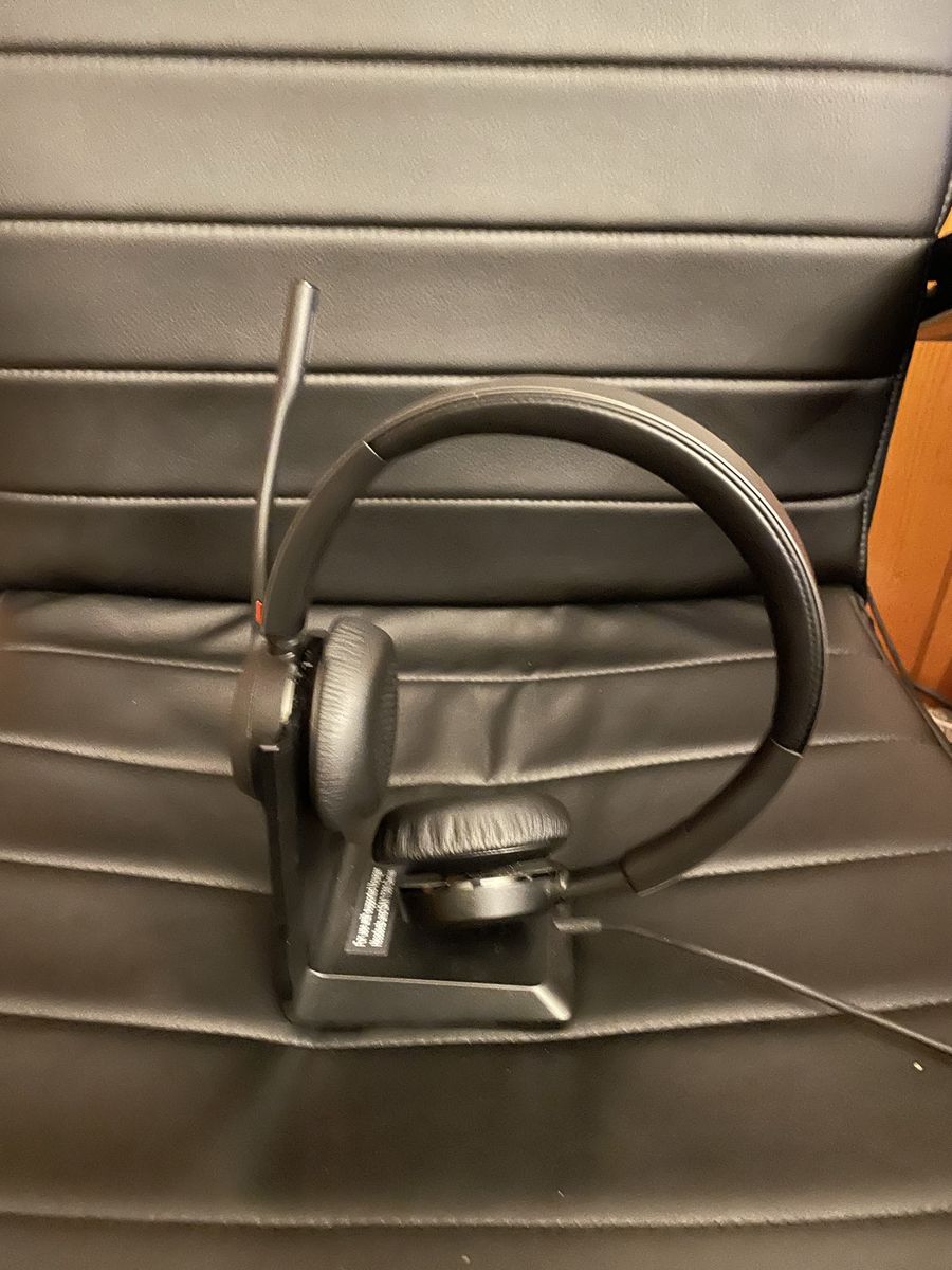Plantronics Headset with Charging Base - Black Over-Ear Headphones P/N: 214183-504