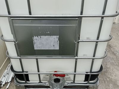 275 Gallons Water Tank