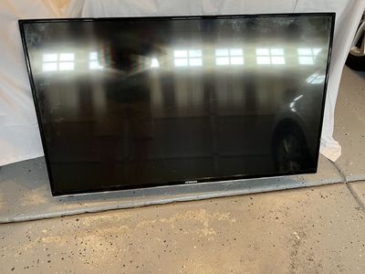 Hitachi 43in. TV
