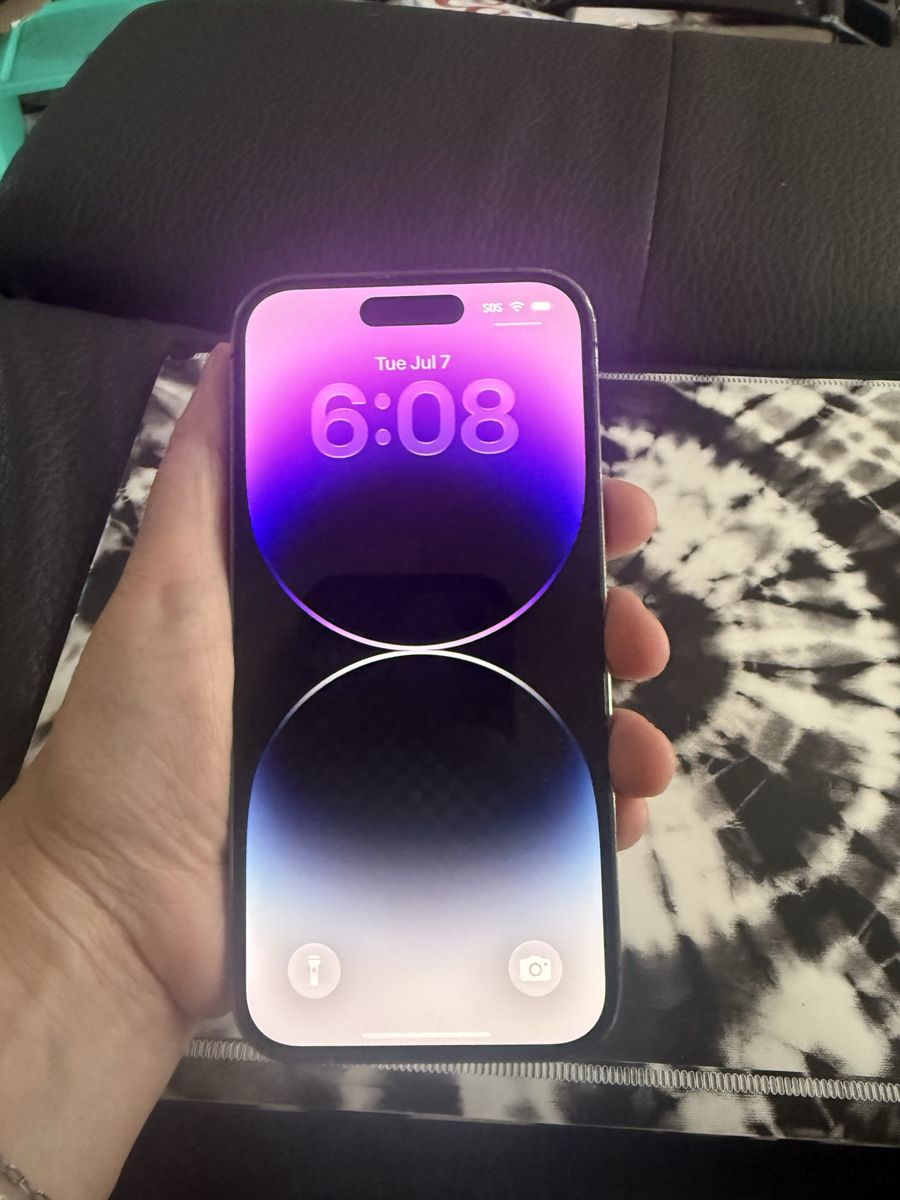 iPhone 14 Pro Deep Purple