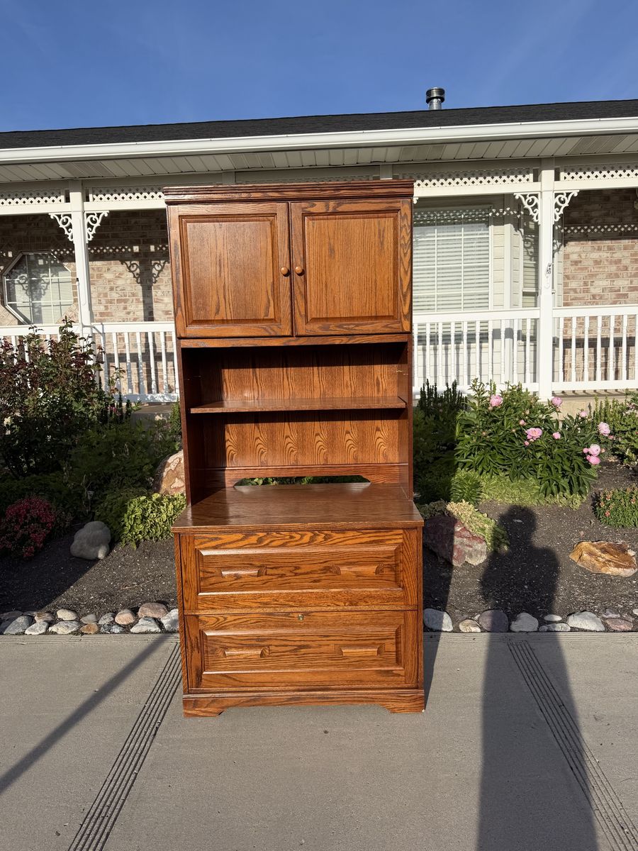 Shelving unit with drawers