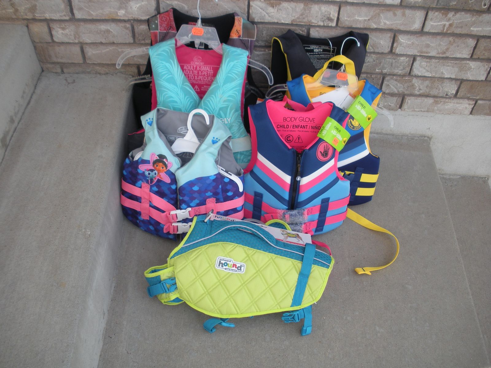 LIFE VESTS