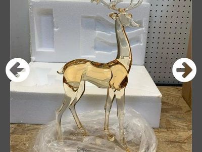 18" Tall Acrylic Christmas Reindeer Figurine - Elegant Clear Large Reindeer Ornaments for Christmas Indoor Decor, Holiday Center