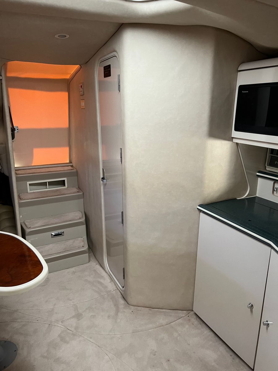 Main image 33
