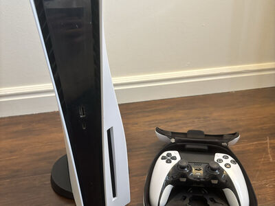 PS5 + Edge Controller + 240Hz Monitor $700