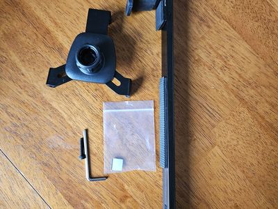 LUNQIN Car Phone Holder