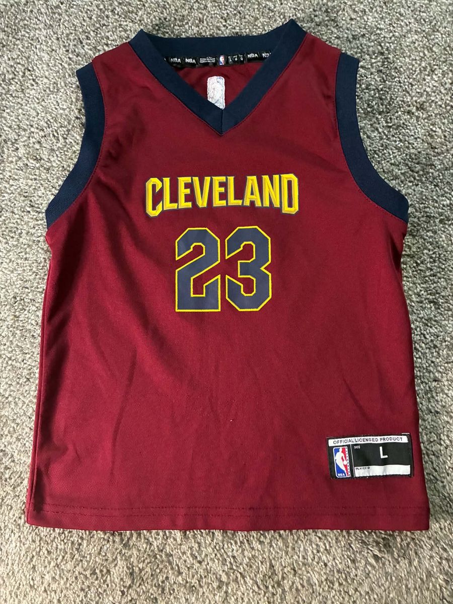 Lebron James #23 Cavs Basketball Jersey Size Youth L