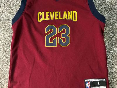 Lebron James #23 Cavs Basketball Jersey Size Youth L