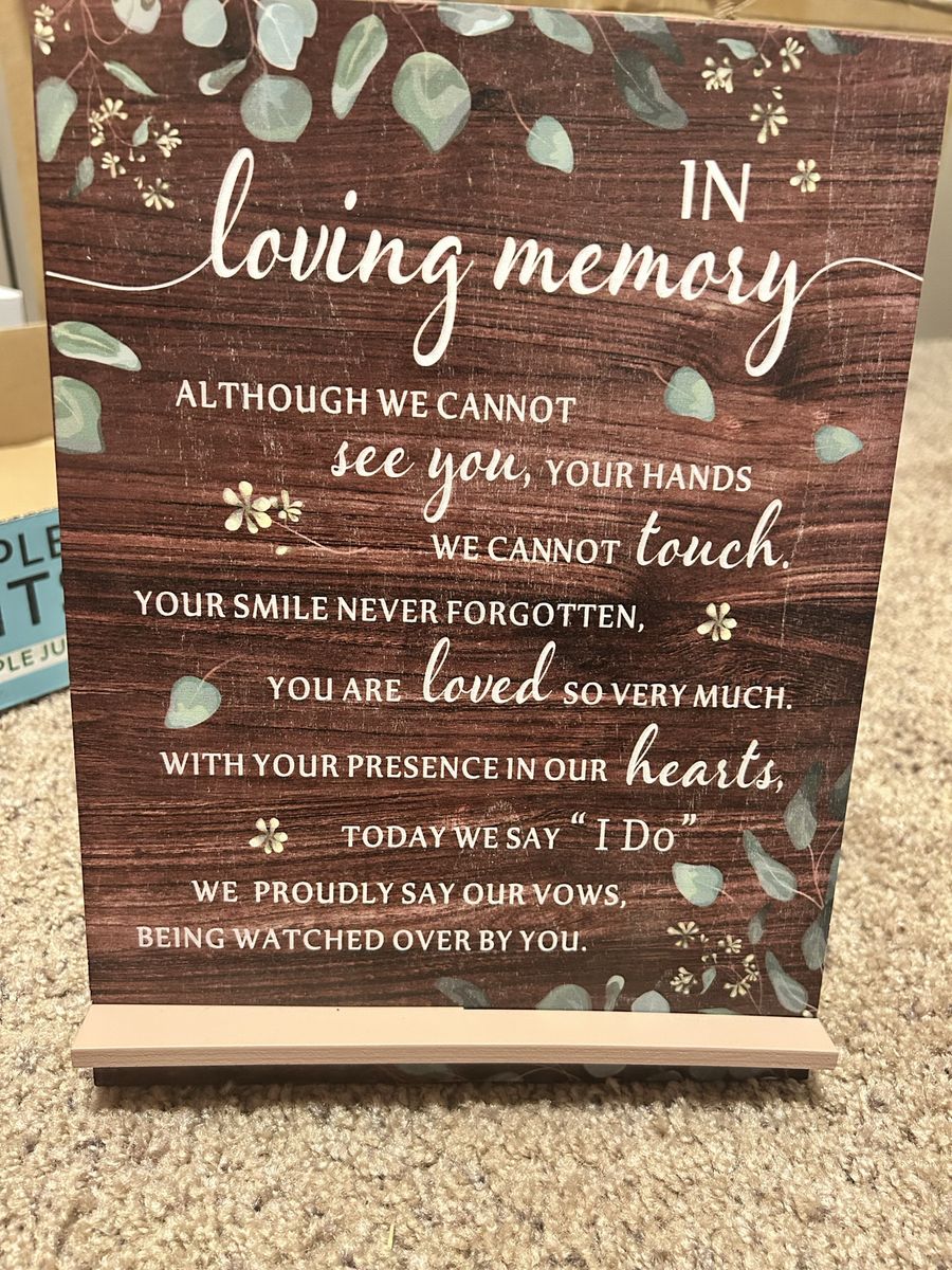 In Loving Memory Wedding Memorial Sign - Eucalyptus & Wood Grain, Never Forgotten Quote