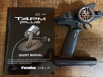 FUTABA 4PM Plus Transmitter with R304SB Receiver