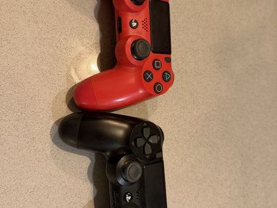 Sony PS4 DualShock 4 Controllers – Red & Black – 2 Pack