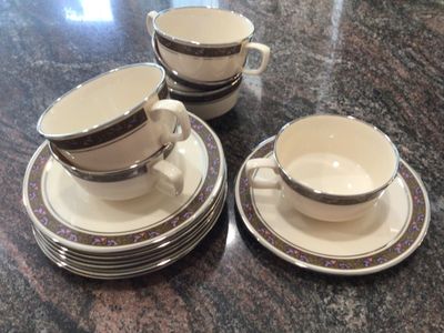 Franciscan Constantine 5 cup and saucer sets with extra saucer, lav pink on green, platinum trim vintage excellent