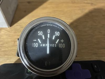 Stewart-Warner batt electric g gauge