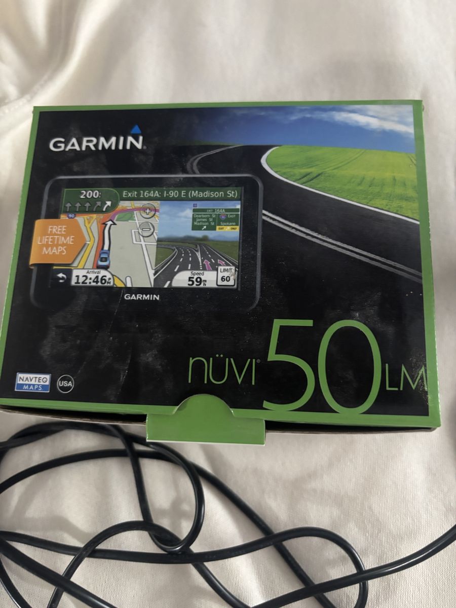 Garmin nuvi 50LM 5" Portable GPS Navigator with Lifetime Maps (USA)