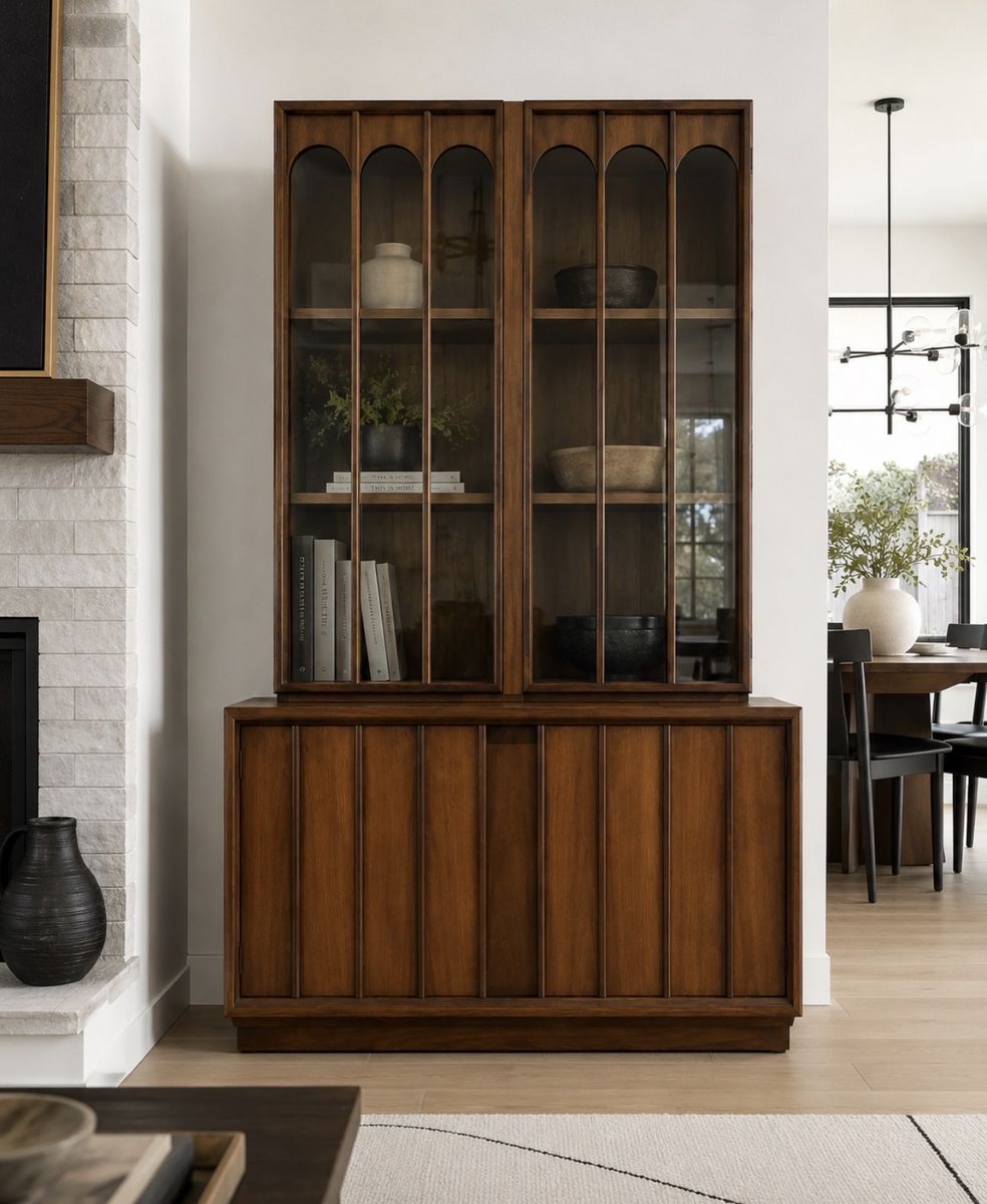 Keller Mid-Century Vintage Hutch / China Cabinet