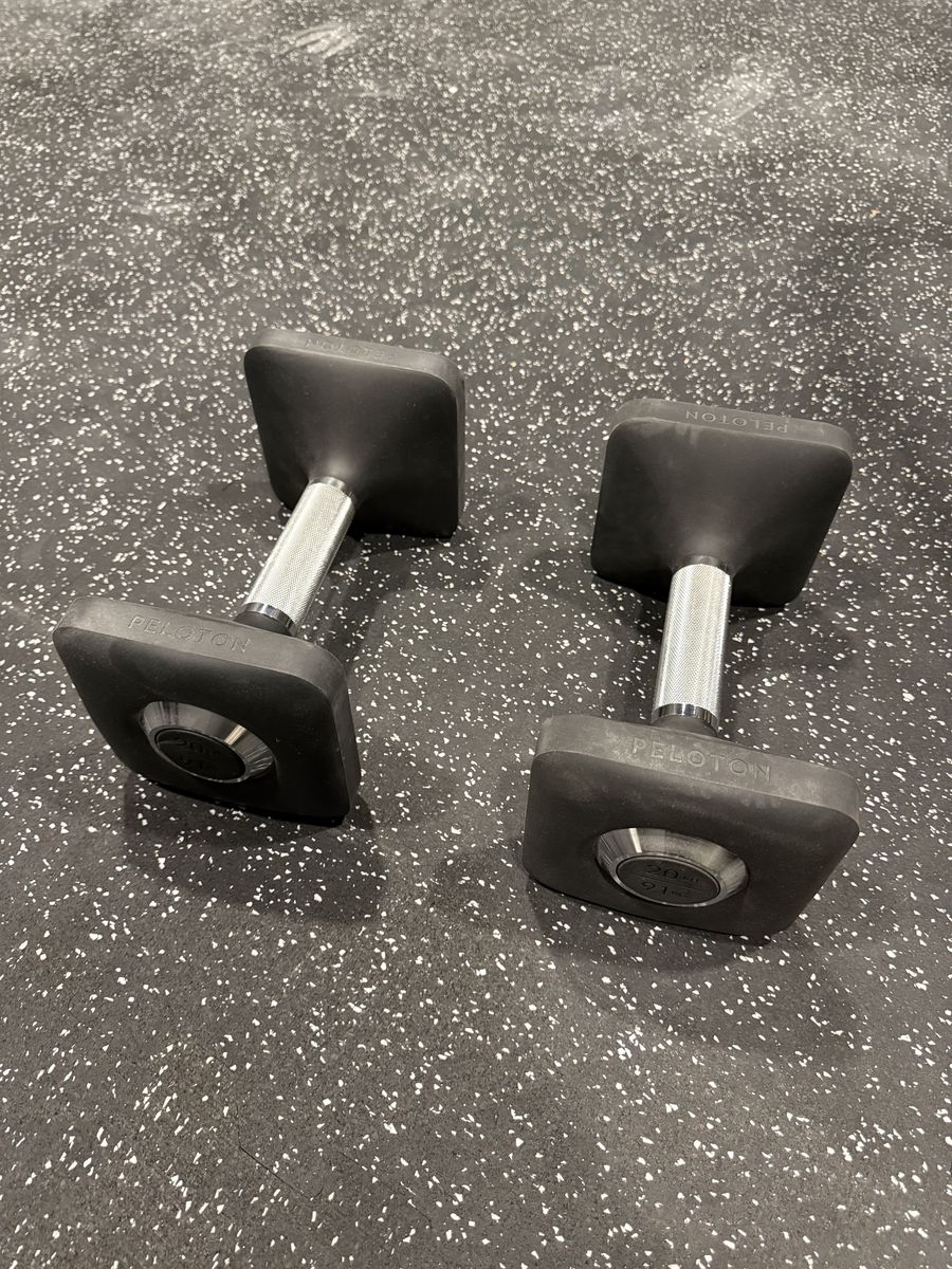 Peloton Dumbells - 20lbs (Pair)