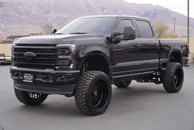 2025 Ford F-350 Super Duty Platinum