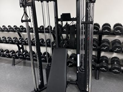 CENTR 2 HOME GYM FUNCTIONAL TRAINER & BENCH