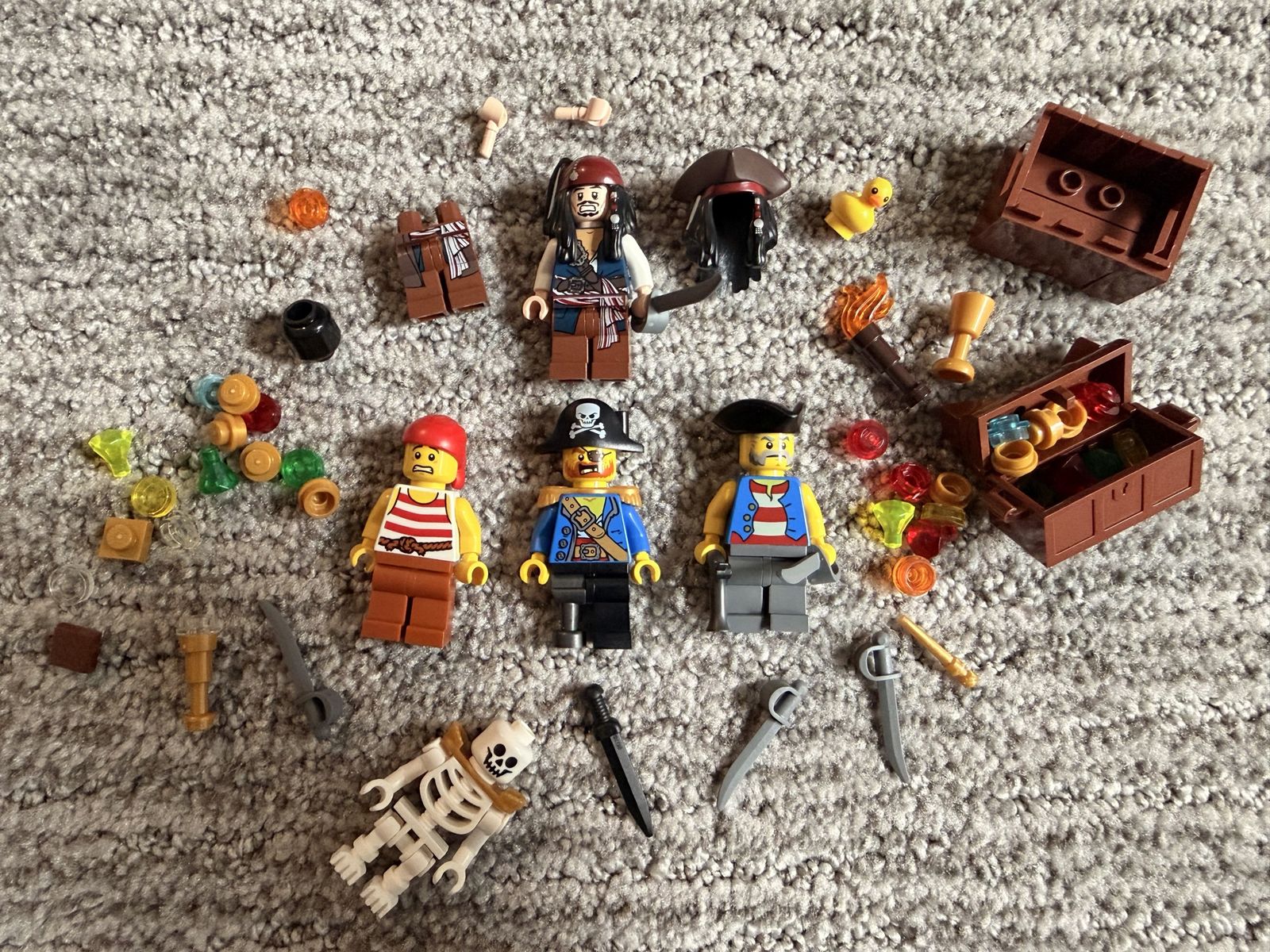 Main image 7