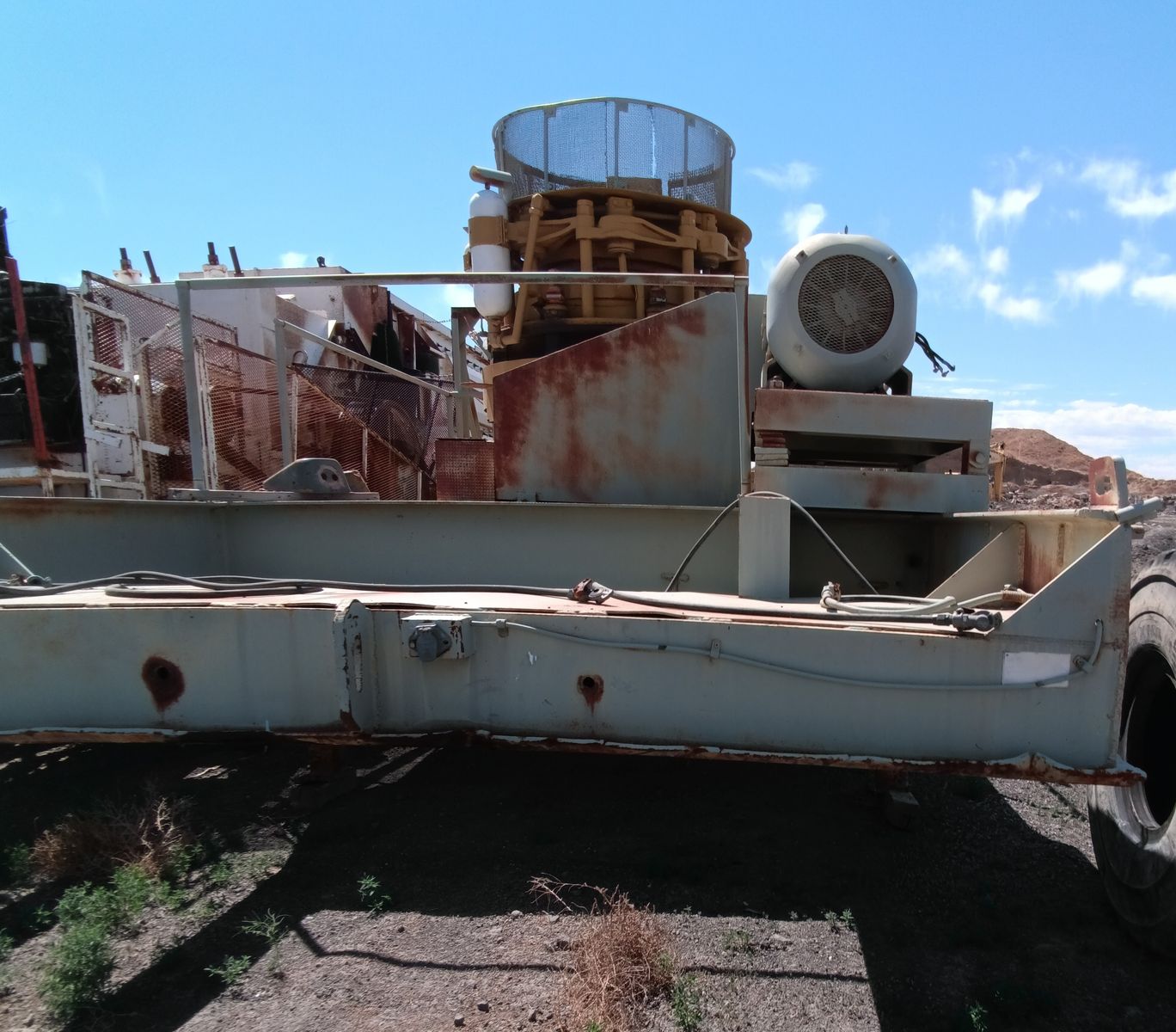 Cone crusher, rock crusher
