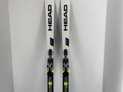 Head Worldcup Rebels I.Speed Pro w/ Head Freeflex EVO 16 Race Bindings