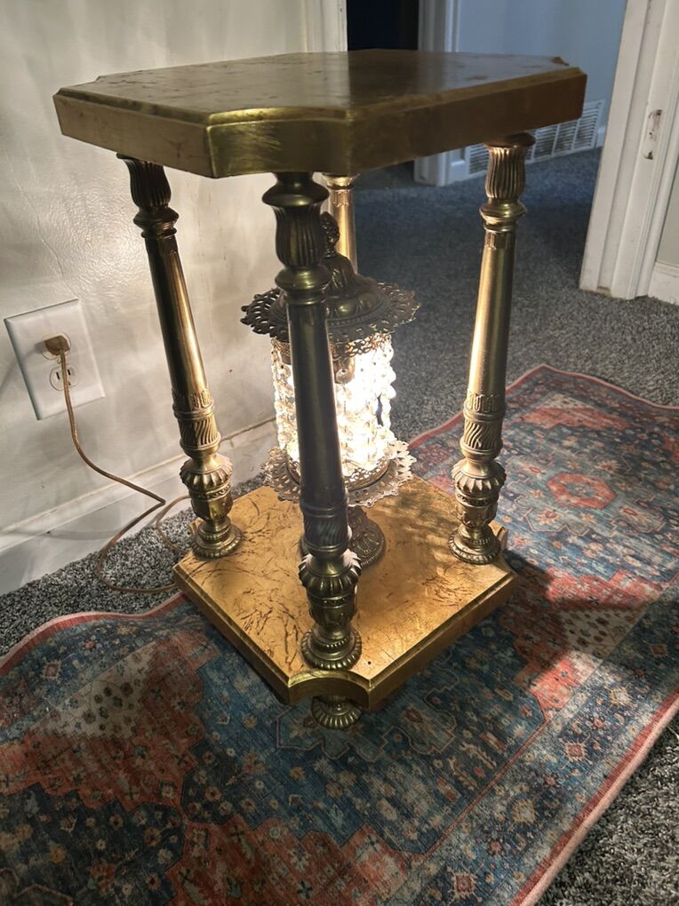 Hollywood regency MCM side table with light