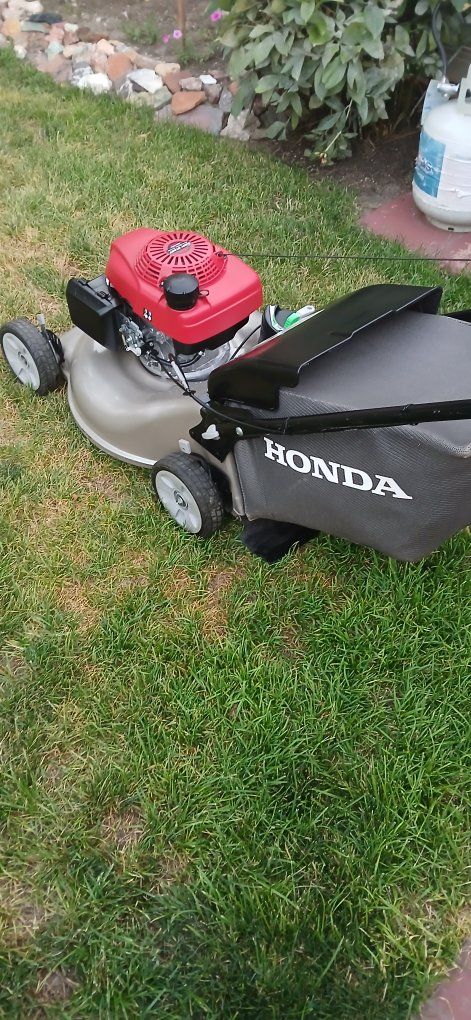 Honda Self propelled