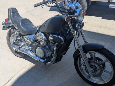 Kawasaki Vulcan 750cc Motorcycle - Black