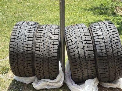 Bridgestone / Blizzak Snow Tires