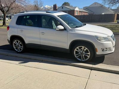 2009 VOLKSWAGEN TIGUAN 2.0T Sport 4Motion