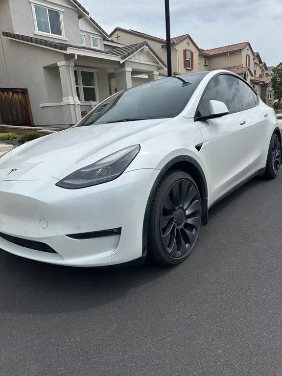 2022 Tesla Model Y Performance