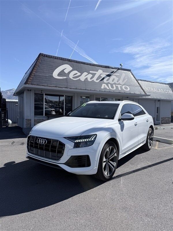2019 Audi Q8 quattro Prestige 55 TFSI
